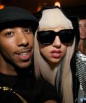 Filename=lady_gaga_001.jpg
Filesize=38KiB
Dimensions=500x331
Date added=Aug 29, 2010 lady_gaga_001.jpg