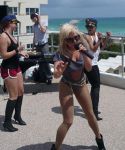 Filename=lady-gaga-004.jpg
Filesize=38KiB
Dimensions=420x370
Date added=Jan 26, 2009 lady-gaga-004.jpg