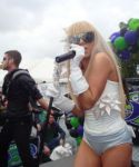Filename=lady-gaga-036.jpg
Filesize=28KiB
Dimensions=446x335
Date added=Dec 21, 2008 lady-gaga-036.jpg