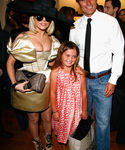 gaga_281229.jpg