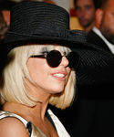 gaga_28529.jpg
