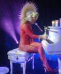 Filename=lady-gaga-009.jpg
Filesize=34KiB
Dimensions=568x426
Date added=Sep 15, 2009 lady-gaga-009.jpg