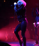 gaga_28629.jpg