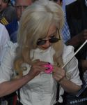 Filename=lady-gaga-064.jpg
Filesize=35KiB
Dimensions=500x468
Date added=Oct 12, 2009 lady-gaga-064.jpg