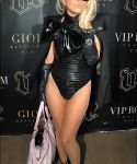 Filename=lady-gaga-012.jpg
Filesize=84KiB
Dimensions=500x837
Date added=Feb 26, 2009 lady-gaga-012.jpg