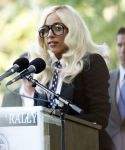 Filename=lady_gaga_021.jpg
Filesize=587KiB
Dimensions=2012x2700
Date added=Sep 21, 2010 lady_gaga_021.jpg