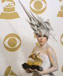 Filename=lady-gaga-033.jpg
Filesize=512KiB
Dimensions=2127x3072
Date added=Feb 03, 2010 lady-gaga-033.jpg