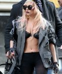 Filename=lady_gaga_014.jpg
Filesize=715KiB
Dimensions=1850x2664
Date added=Feb 18, 2011 lady_gaga_014.jpg
