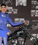 Filename=lady_gaga_040.jpg
Filesize=84KiB
Dimensions=600x400
Date added=May 07, 2011 lady_gaga_040.jpg