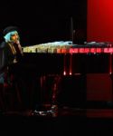 Filename=lady_gaga_003.jpg
Filesize=24KiB
Dimensions=450x316
Date added=Jun 12, 2011 lady_gaga_003.jpg