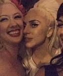 gaga_281329.jpg