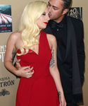 Filename=gaga_2823929.jpg
Filesize=947KiB
Dimensions=1981x3000
Date added=Oct 04, 2015 gaga_2823929.jpg