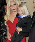 Filename=gaga_2845429.jpg
Filesize=1145KiB
Dimensions=2400x3216
Date added=Oct 04, 2015 gaga_2845429.jpg