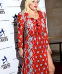 gaga_2820029.jpg