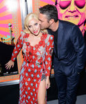 gaga_2810129.jpg