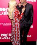 gaga_281229.jpg