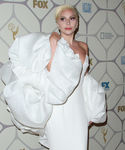gaga_2811029.jpg