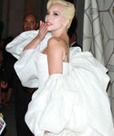 gaga_2811429.jpg