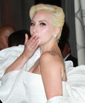 gaga_2812029.jpg