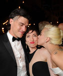 gaga_28329~0.jpg