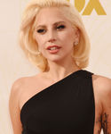 Filename=emmy_284729.jpg
Filesize=477KiB
Dimensions=2472x3600
Date added=Sep 21, 2015 emmy_284729.jpg