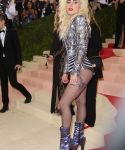 Filename=met_283729.jpg
Filesize=852KiB
Dimensions=2150x3225
Date added=Apr 11, 2017 met_283729.jpg
