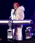 Filename=gaga_2821529.jpg
Filesize=1040KiB
Dimensions=4418x2879
Date added=Feb 16, 2016 gaga_2821529.jpg