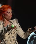 gaga_282229.jpg