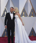 gaga_286629.jpg