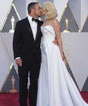 gaga_286729.jpg