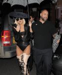 Filename=lady-gaga-013.jpg
Filesize=490KiB
Dimensions=1333x2200
Date added=Apr 24, 2009 lady-gaga-013.jpg