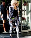 Filename=lady-gaga-001.jpg
Filesize=80KiB
Dimensions=435x580
Date added=Jul 24, 2009 lady-gaga-001.jpg