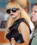 Filename=lady_gaga_003.jpg
Filesize=66KiB
Dimensions=400x600
Date added=Aug 28, 2010 lady_gaga_003.jpg