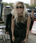 Filename=lady-gaga_096.jpg
Filesize=1026KiB
Dimensions=2800x4200
Date added=Oct 27, 2010 lady-gaga_096.jpg