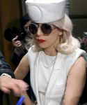 Filename=lady_gaga_001.jpg
Filesize=69KiB
Dimensions=500x800
Date added=Nov 11, 2010 lady_gaga_001.jpg