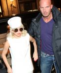 Filename=lady_gaga_006.jpg
Filesize=604KiB
Dimensions=1824x3000
Date added=Nov 11, 2010 lady_gaga_006.jpg