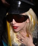 Filename=lady-gaga-003.jpg
Filesize=26KiB
Dimensions=320x480
Date added=Jan 21, 2010 lady-gaga-003.jpg