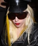 Filename=lady-gaga-011.jpg
Filesize=28KiB
Dimensions=320x480
Date added=Jan 21, 2010 lady-gaga-011.jpg