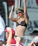 Filename=lady-gaga-051.jpg
Filesize=89KiB
Dimensions=668x1000
Date added=Jun 11, 2010 lady-gaga-051.jpg