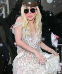 Filename=lady-gaga-008.jpg
Filesize=76KiB
Dimensions=500x800
Date added=Feb 10, 2010 lady-gaga-008.jpg