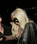 Filename=lady-gaga-008.jpg
Filesize=516KiB
Dimensions=3200x2133
Date added=May 08, 2010 lady-gaga-008.jpg
