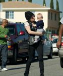Filename=lady-gaga-012.jpg
Filesize=553KiB
Dimensions=1958x2939
Date added=Feb 09, 2010 lady-gaga-012.jpg