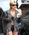 Filename=lady_gaga_016.jpg
Filesize=470KiB
Dimensions=1319x2000
Date added=Feb 23, 2011 lady_gaga_016.jpg