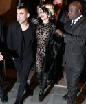 Filename=lady_gaga_033.jpg
Filesize=1329KiB
Dimensions=2584x3720
Date added=Apr 24, 2011 lady_gaga_033.jpg