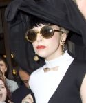 Filename=lady_gaga_002.JPG
Filesize=533KiB
Dimensions=1800x2700
Date added=May 13, 2011 lady_gaga_002.JPG