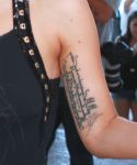Filename=lady_gaga_022.jpg
Filesize=551KiB
Dimensions=1854x3000
Date added=Aug 13, 2011 lady_gaga_022.jpg