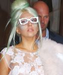Filename=lady_gaga_210.jpg
Filesize=470KiB
Dimensions=1934x2500
Date added=Oct 08, 2011 lady_gaga_210.jpg