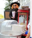Filename=Rex_LADY_GAGA_1822293H_1171x1536.jpg
Filesize=174KiB
Dimensions=1171x1536
Date added=Aug 17, 2012 Rex_LADY_GAGA_1822293H_1171x1536.jpg
