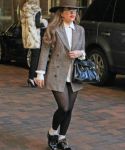 gaga_281029.jpg