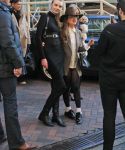 gaga_28129.jpg